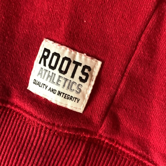 COPY - Roots deep red hoodie w grey fabric beaver white embroidery unisex EUC - Picture 4 of 6